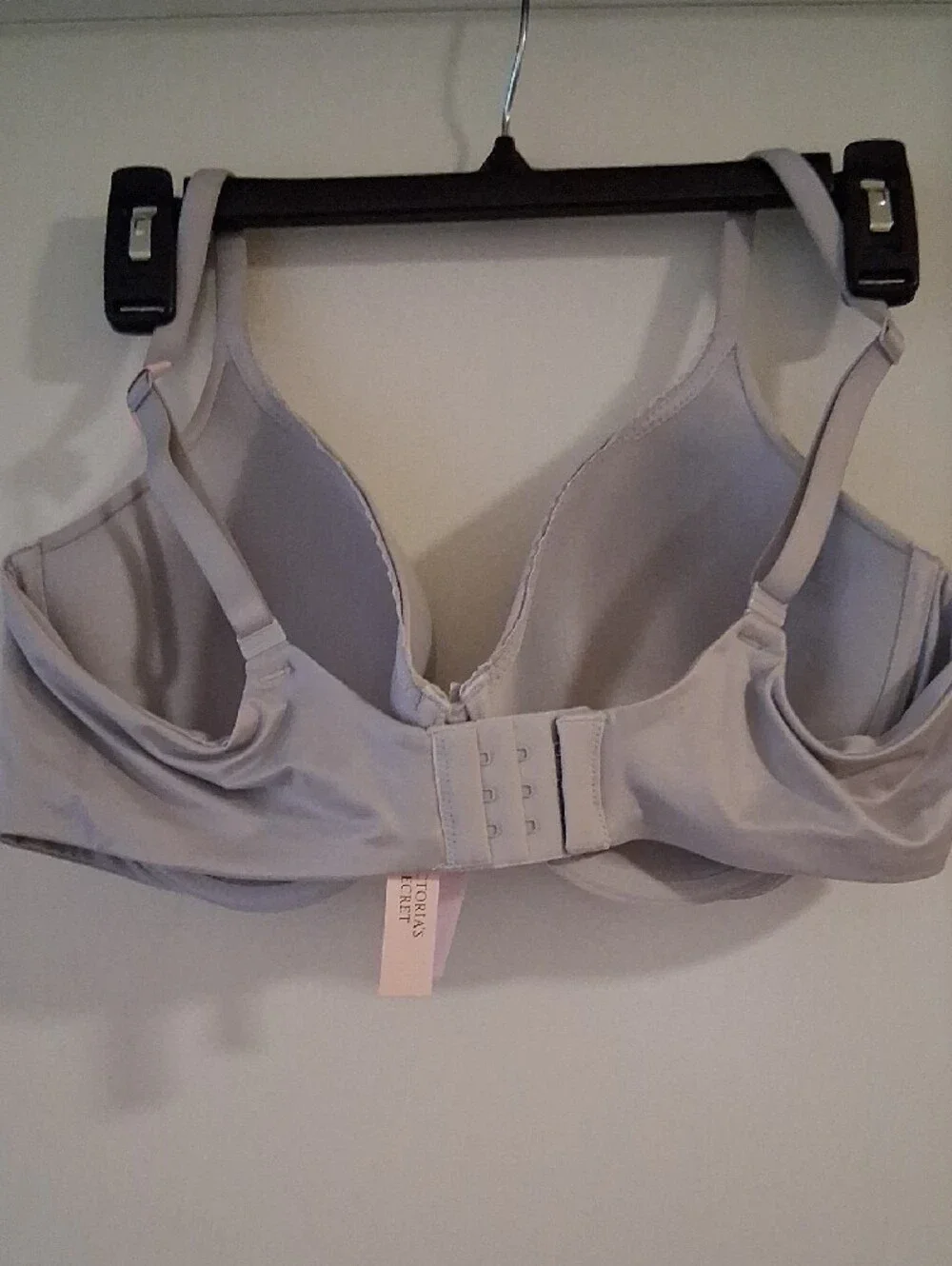 Victoria's Secret Light Gray Smooth T-Shirt Bra